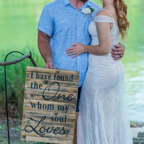 Wedding dress size 4. Ivory/nude. No alterations - Picture 5 of 6